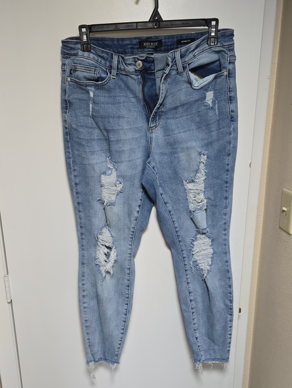 Judy Blue Light Blue Distressed Skinny Jeans